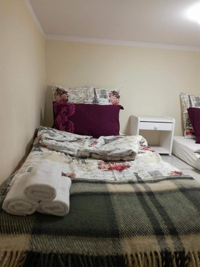 Dobranoc Bed & Breakfast Lodź Bagian luar foto