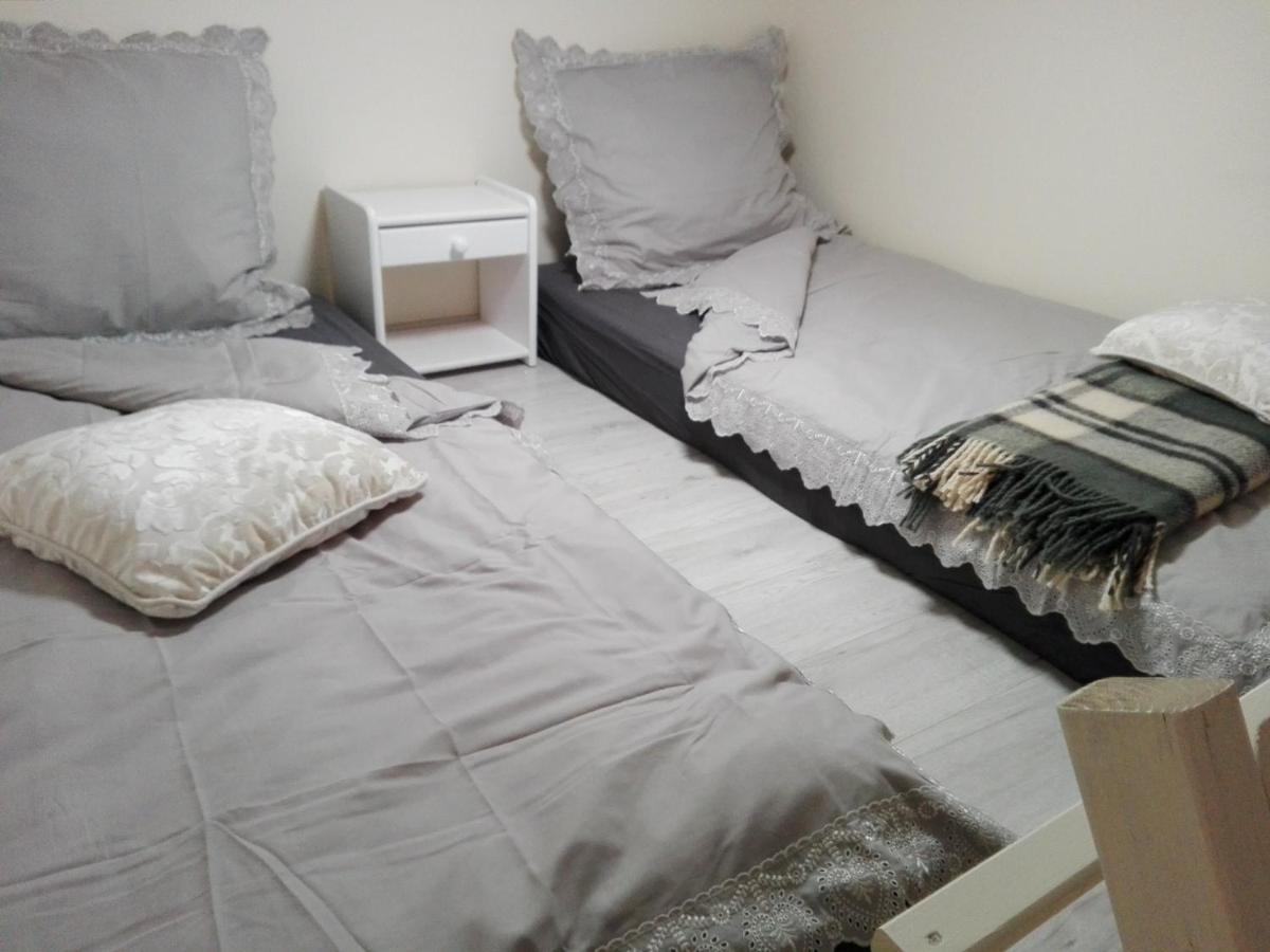 Dobranoc Bed & Breakfast Lodź Bagian luar foto