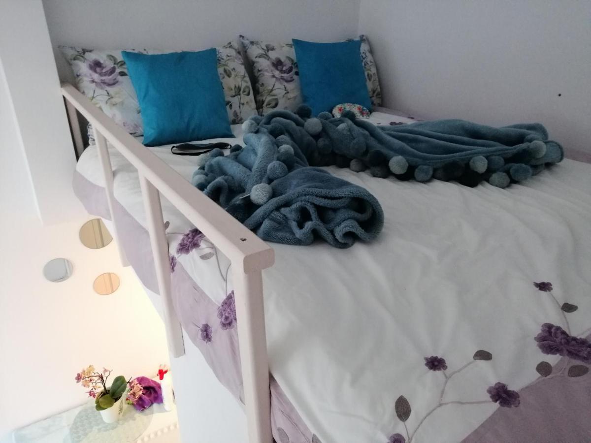 Dobranoc Bed & Breakfast Lodź Bagian luar foto
