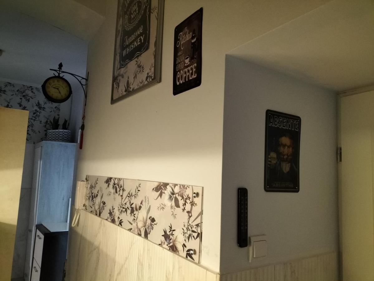 Dobranoc Bed & Breakfast Lodź Bagian luar foto