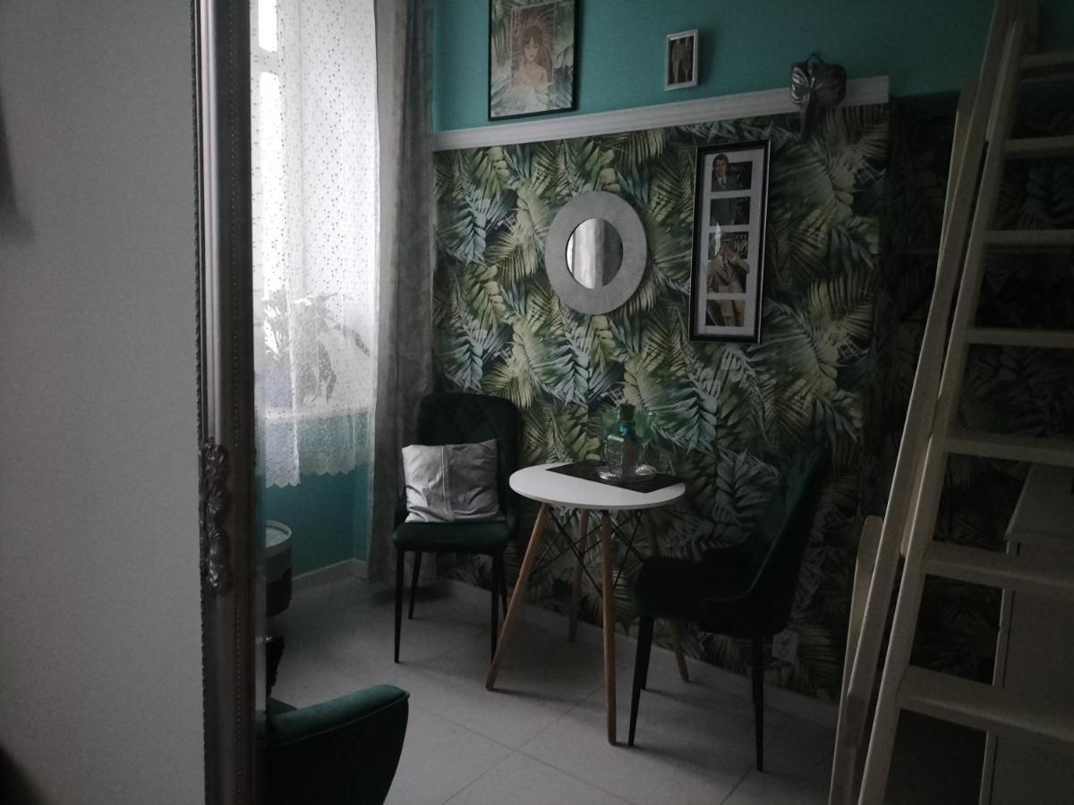 Dobranoc Bed & Breakfast Lodź Bagian luar foto